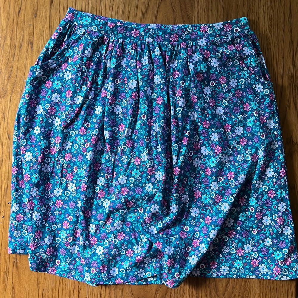 Lands’ End Skorts